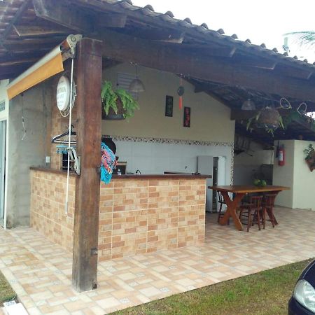 Casa De Praia Com Piscina Em Caraguatatuba - Sp Kültér fotó